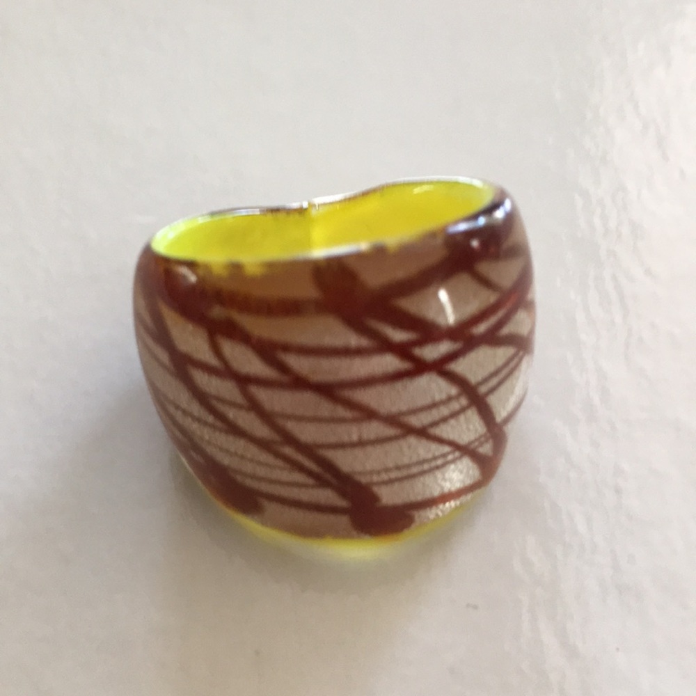 Fashionable Women’s Ring NWOT